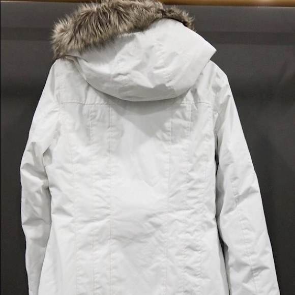 Women Noize Winter Coat - Picture 2 of 8